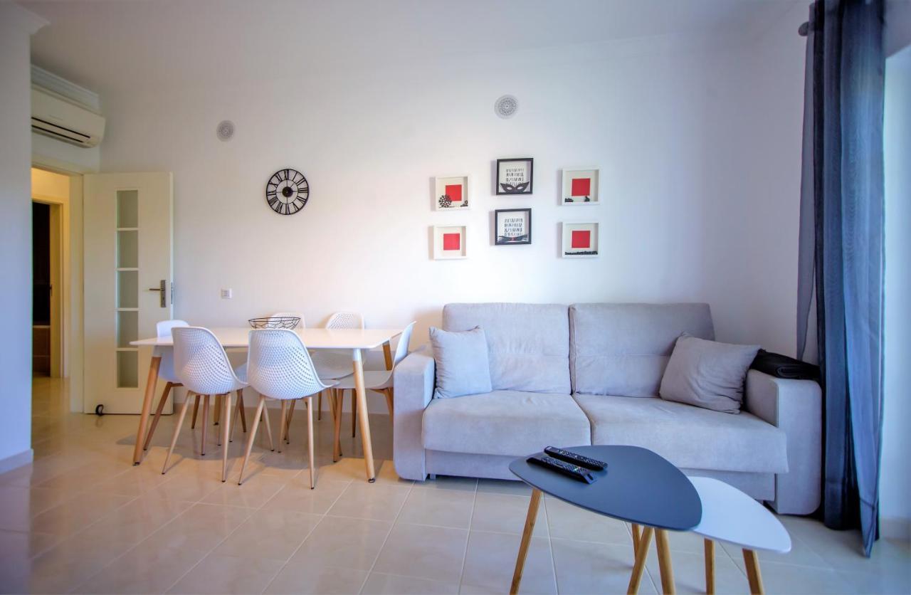 Alfeli-Ap Apartment Olhos de Agua  Exterior photo