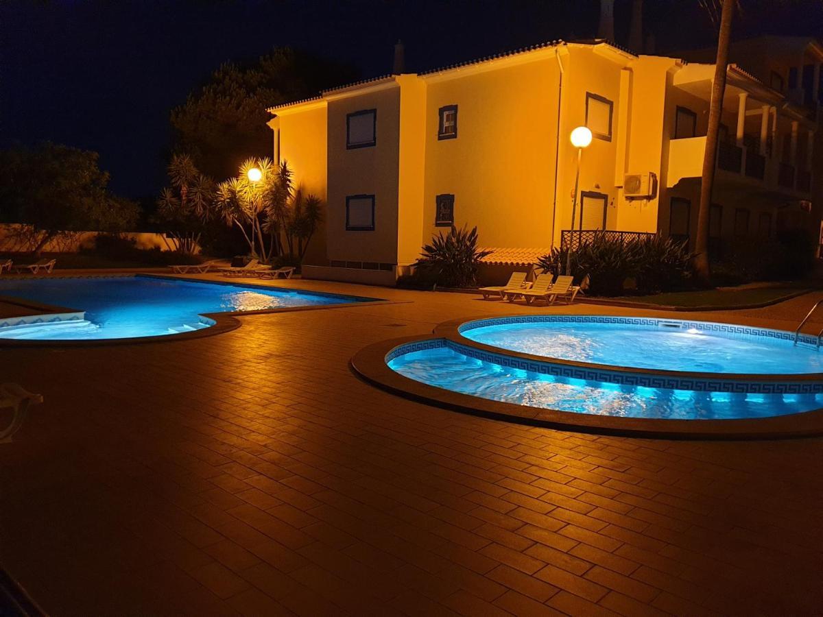 Alfeli-Ap Apartment Olhos de Agua  Exterior photo